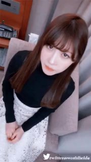 一次疯狂刺激的交换经历内射牛仔裤骚女